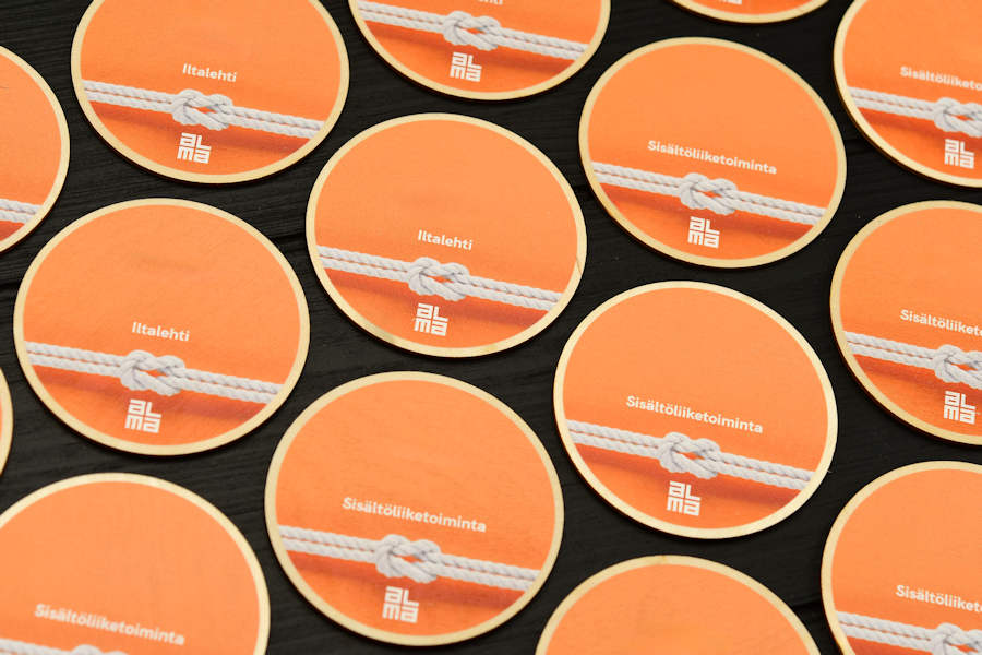 Personalized Wooden Name Badge Buttons